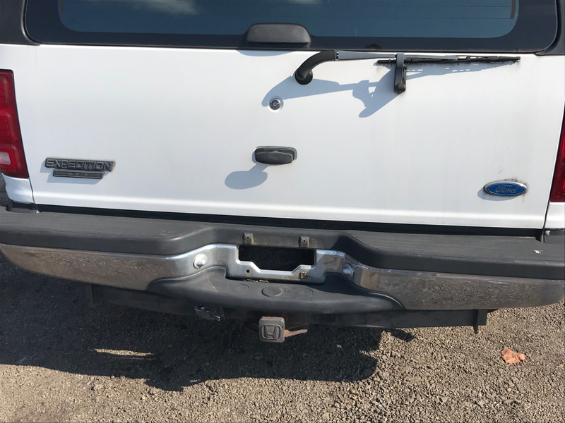 Finally, this Explorer had a Honda tow hitch cover, which confused me.